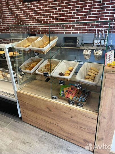 Витрина для выпечки