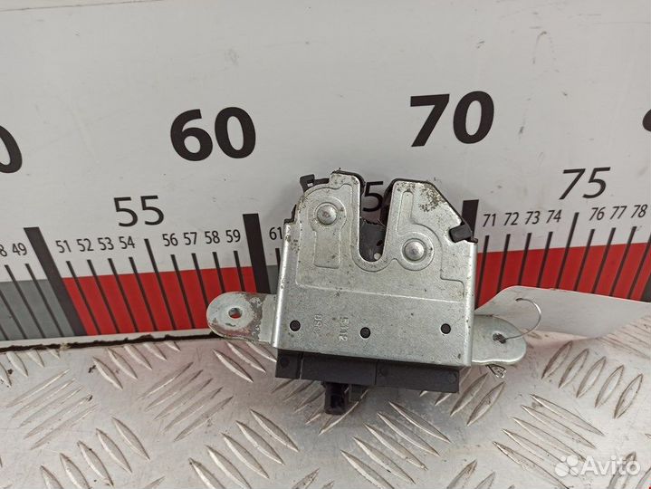 Замок крышки багажника для Opel Corsa D