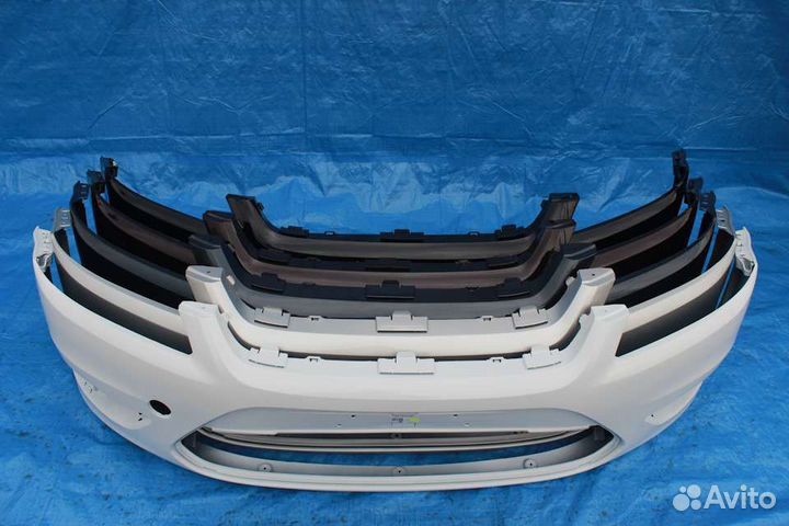 Бампер Ford Focus 2 рестайлинг в цвет