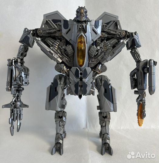 Трансформер игрушка starscream