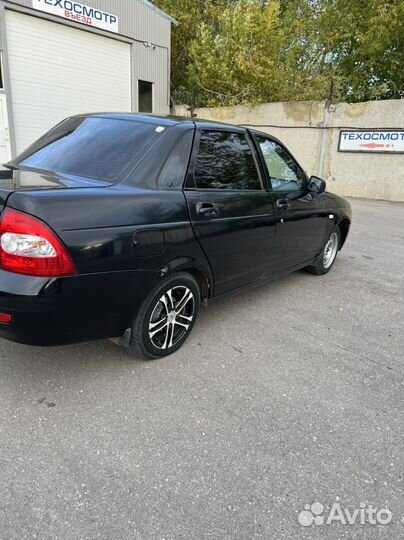 LADA Priora 1.6 МТ, 2013, битый, 225 000 км