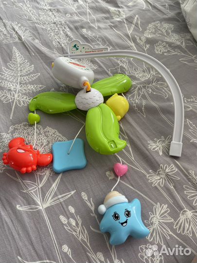 Мобиль на кроватку как новый