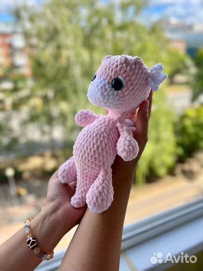 Вязаный дракочик плюшевый