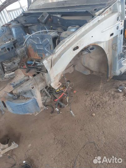 Renault logan лонжерон