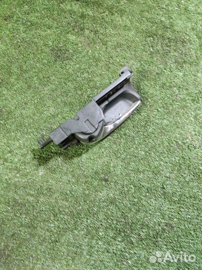 Ручка двери внутренняя передняя левая Toyota