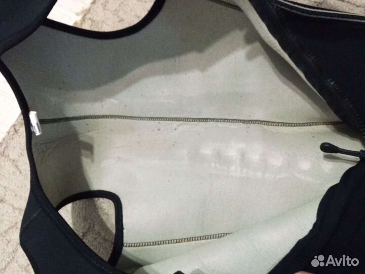 Гидрокостюм мокрый