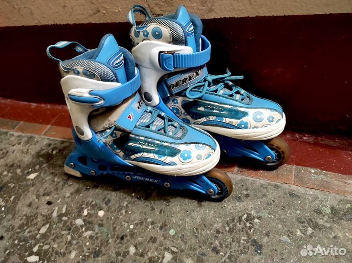 Много роликов для всей семьи, роликовые коньки