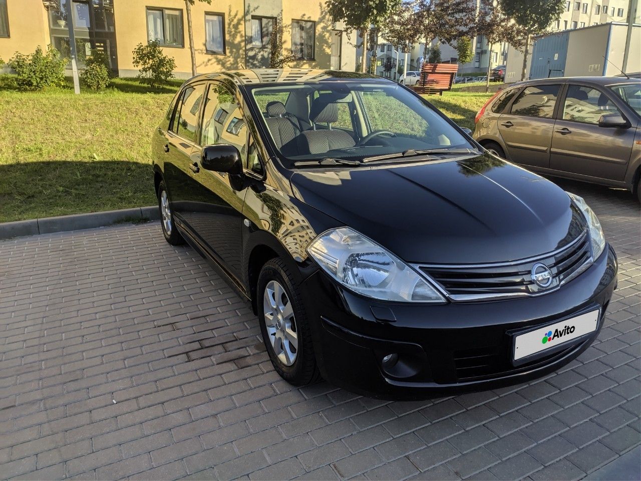 Nissan Tiida: фото владельца