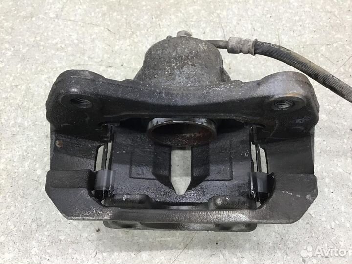 Суппорт передний правый Hyundai Creta 2016