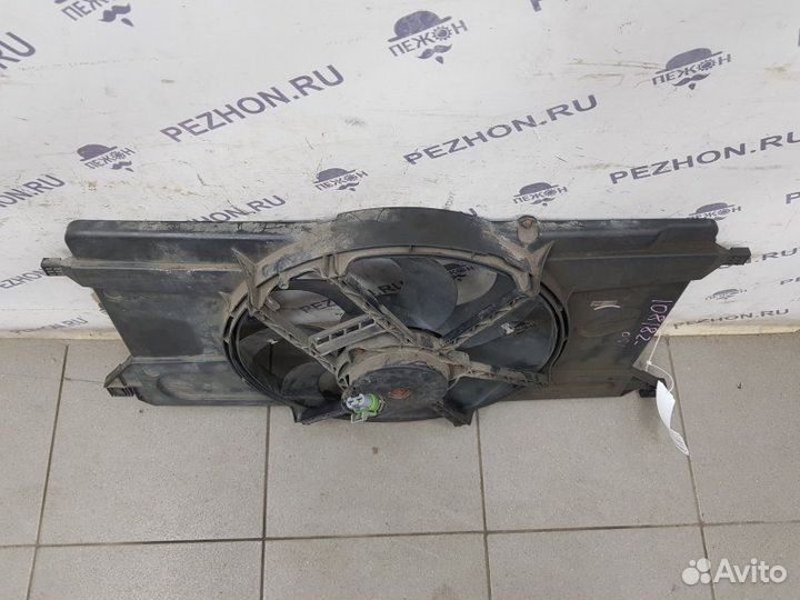 Диффузор с вентилятором Ford Focus 1.4-1.6