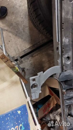 Бампер передний Фольксваген Гольф 4