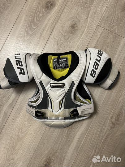 Нагрудник хоккейный bauer jr M
