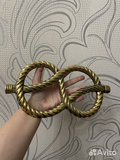 Подставка под горячее латунь