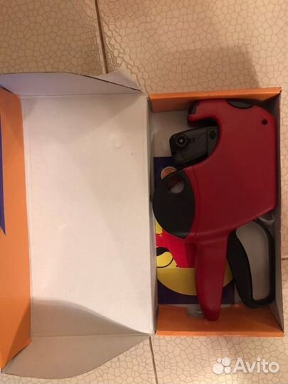 Этикет-пистолет новый Jolly jh8