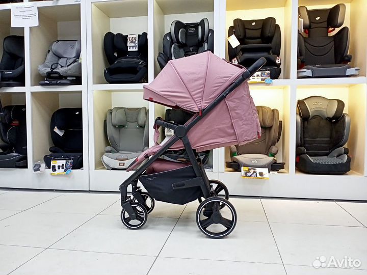 Прогулочная коляска Carrello Bravo 2022Charm Pink