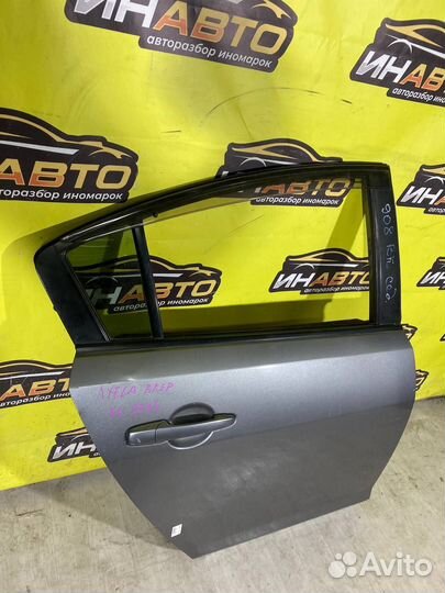 Задняя правая дверь Mazda 3 bk седан