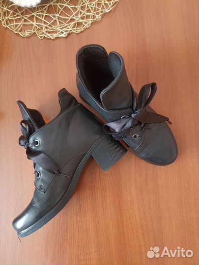 Ботинки женские 37 размер