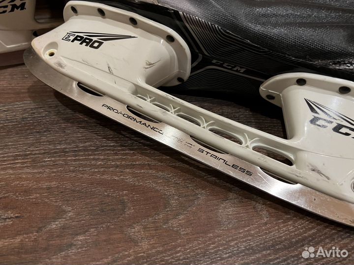 Коньки хоккейные ссм u+06 10.5