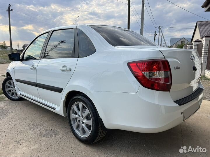 LADA Granta 1.6 МТ, 2018, 122 000 км