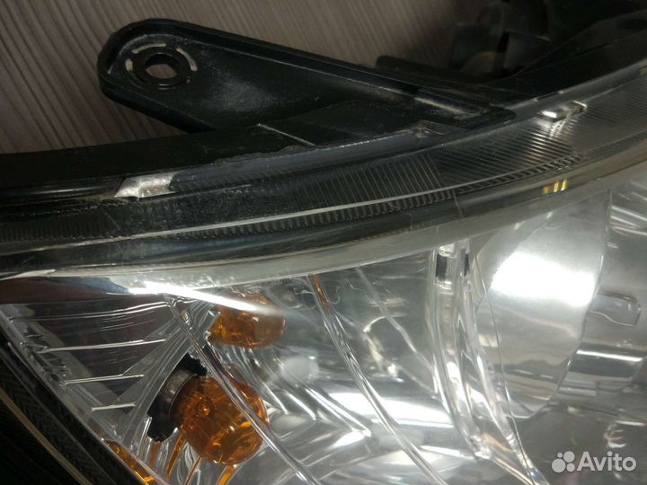 Фара правая Emgrand EC7 оригинал