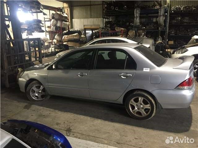 Разбор на запчасти Mitsubishi Lancer 9 2003-2006