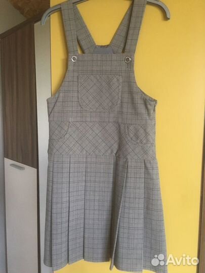 Сарафан школьный и жакет для девочки 128