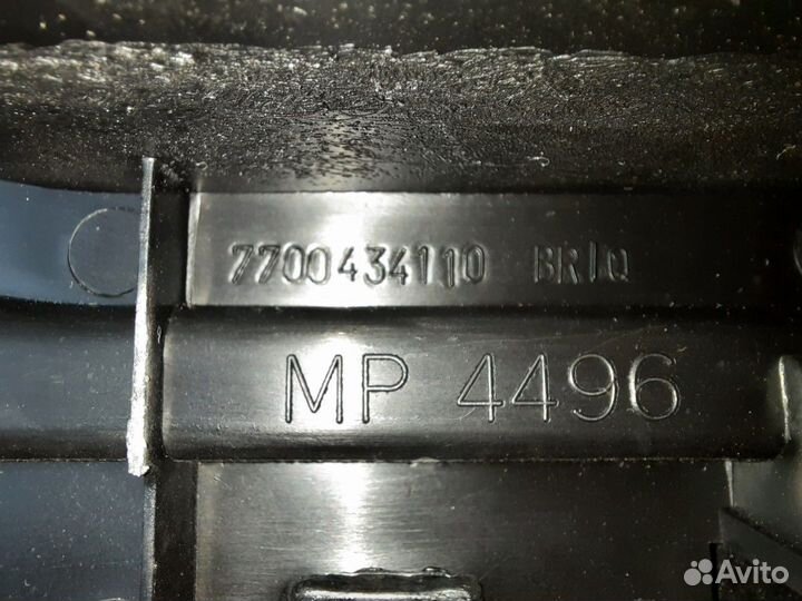 Крышка перчаточного ящика (бардачка) Scenic Сценик