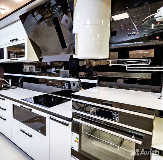 Кухонный гарнитур на заказ под ключ