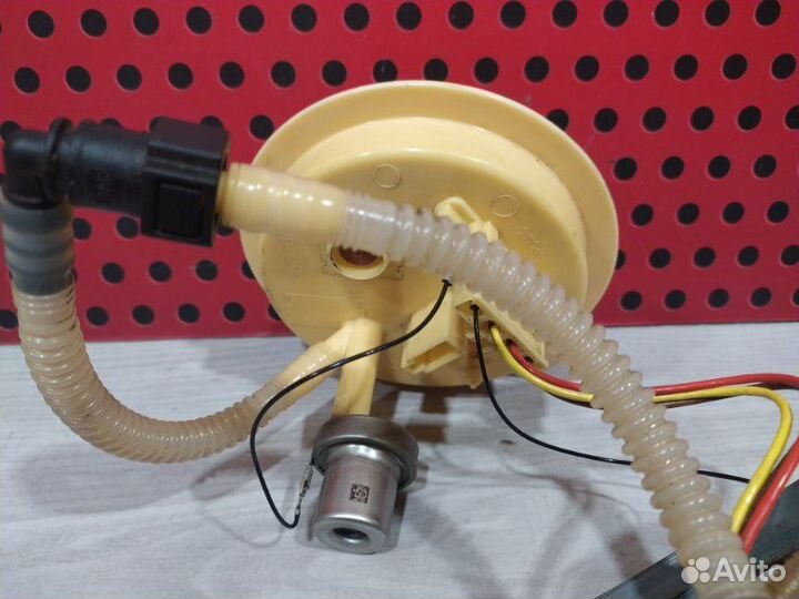 Насос топливный Porsche Cayenne 958 2016