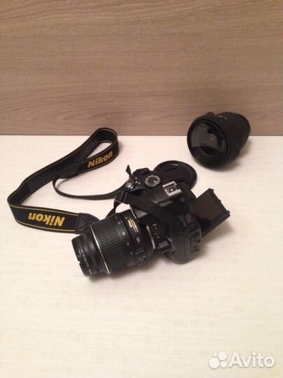 Nikon D5000