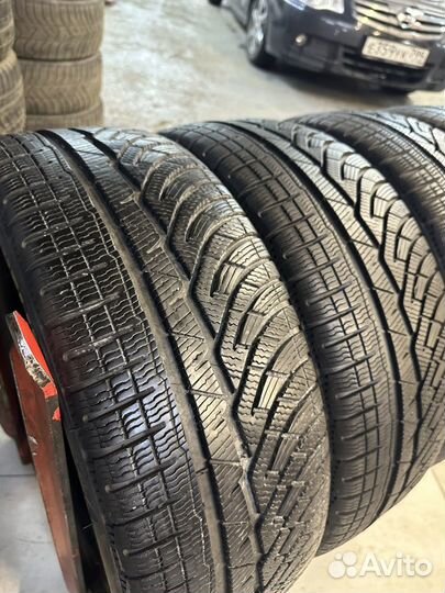 Michelin Pilot Alpin PA4 225/45 R18