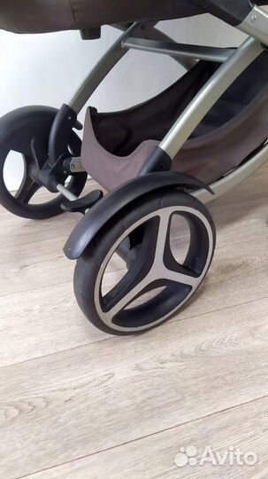 Коляска Chicco 3 в 1 Италия