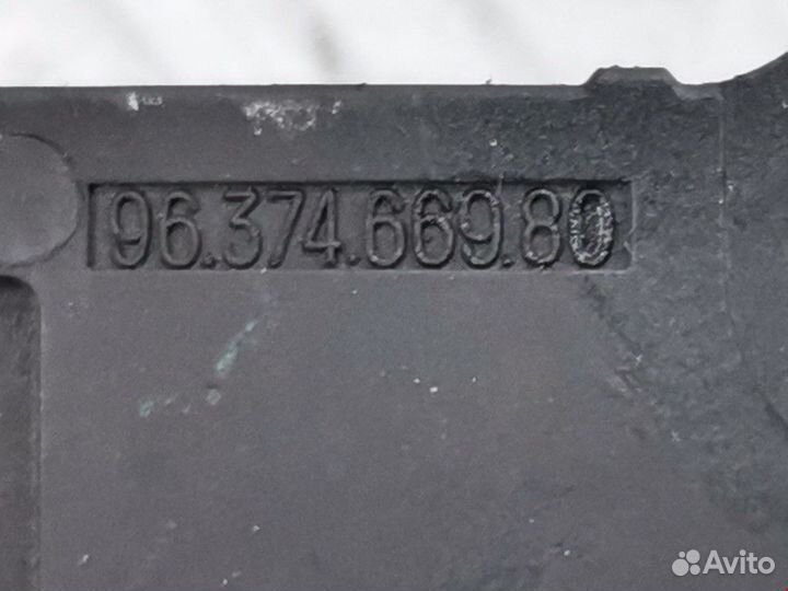 Датчик коленвала Ford Focus 2 2006