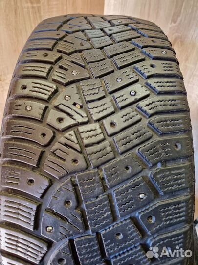 Continental IceContact 2 215/55 R17 98T