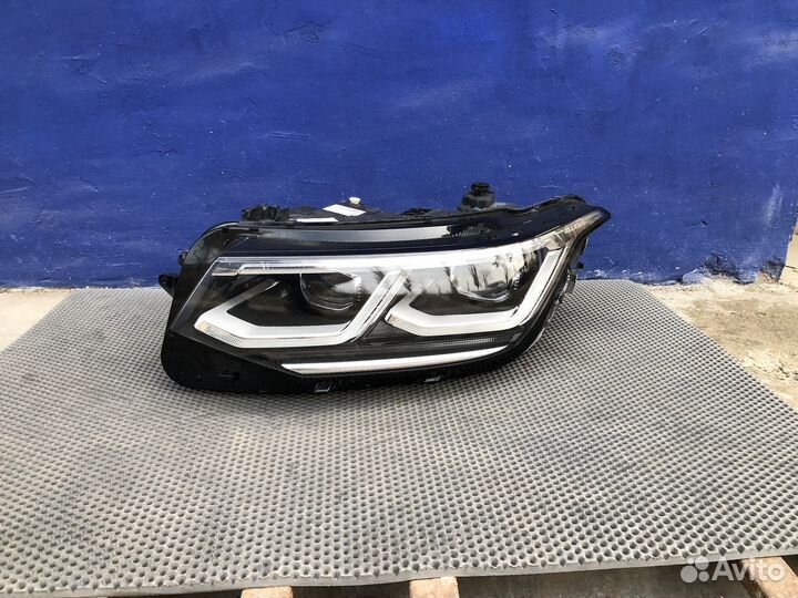 Фары на VW Polo 2020