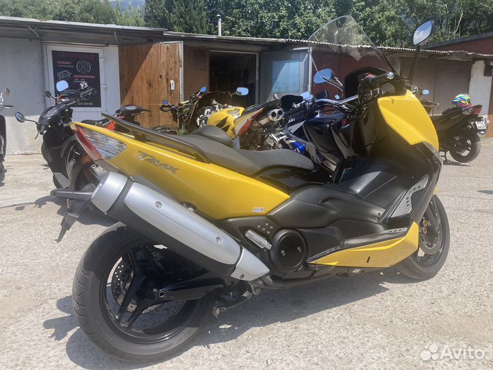 Продаётся скутер из Японии Yamaha T Max 500 2009