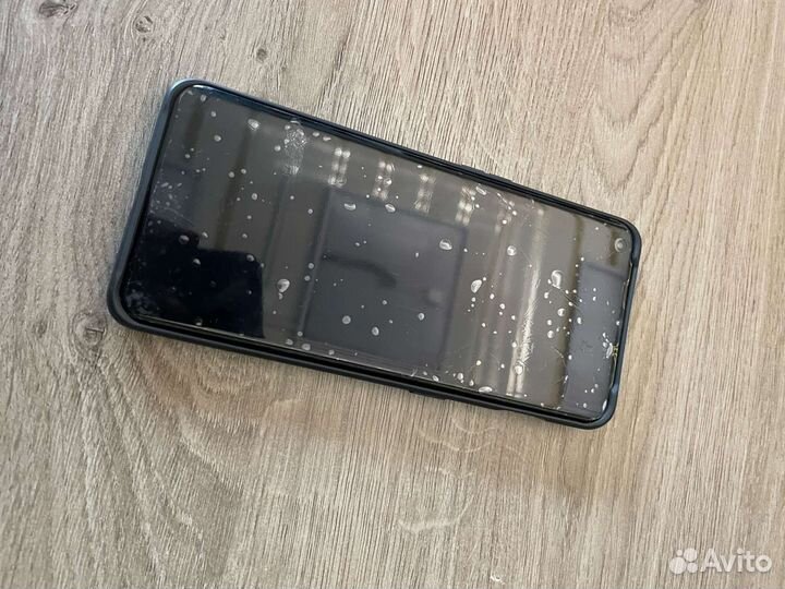 Телефон OnePlus 10 pro