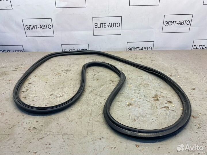 Уплотнитель багажника Bmw 5 G30 2.0 2021