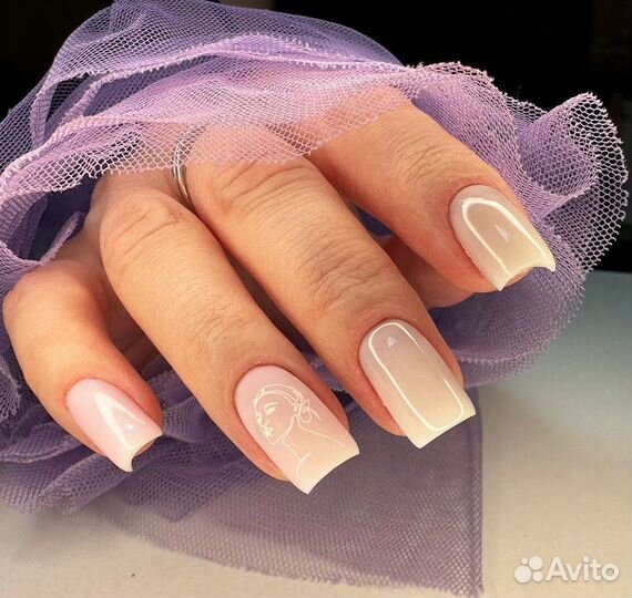 Наращивание ногтей, маникюр около ТЦ парк