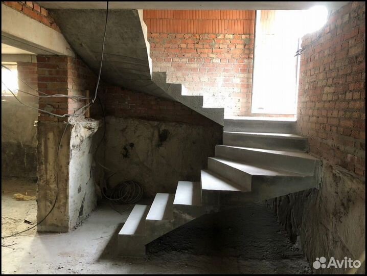 Бетонные лестницы