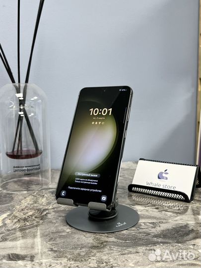 Samsung Galaxy S23, 8/256 ГБ