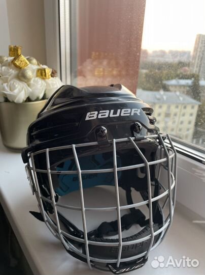 Хоккейный шлем с маской