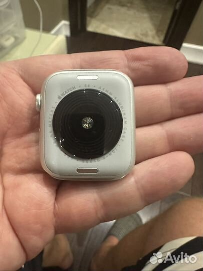 Apple watch se gen 2 44 mm