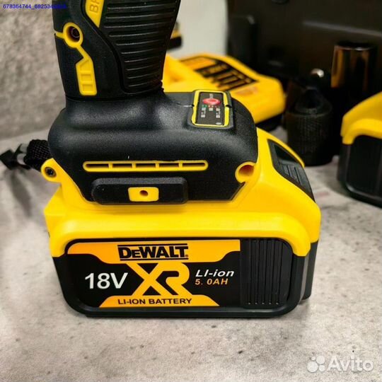 Гайковёрт ударный аккумуляторный DeWalt 380 Нм