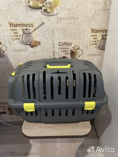 Переноска для животных пластиковая