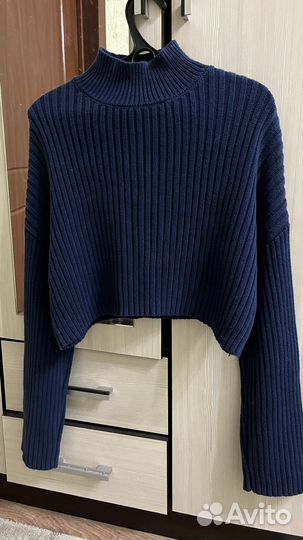 Свитер женский