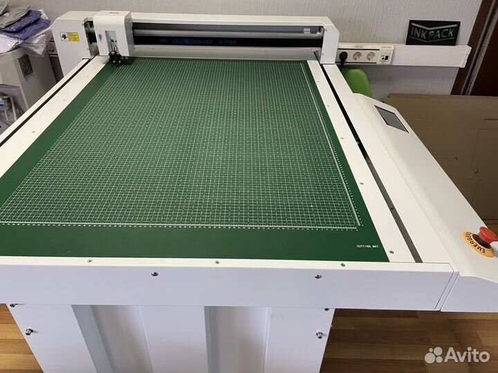 Планшетный плоттер Saga (4 головочный)
