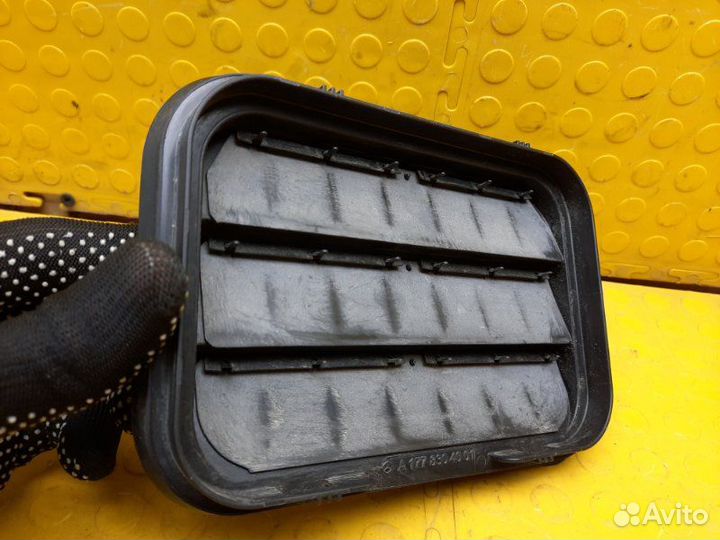 Клапан вентиляции багажного отделения