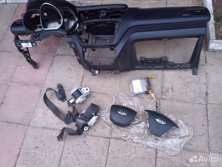 Kia Rio 3 торпедо оригинал