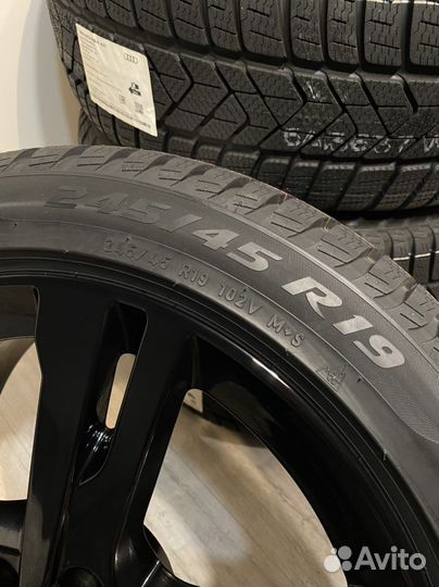Новые зима оригинал Audi A6 C8 r19 245/45 pirelli